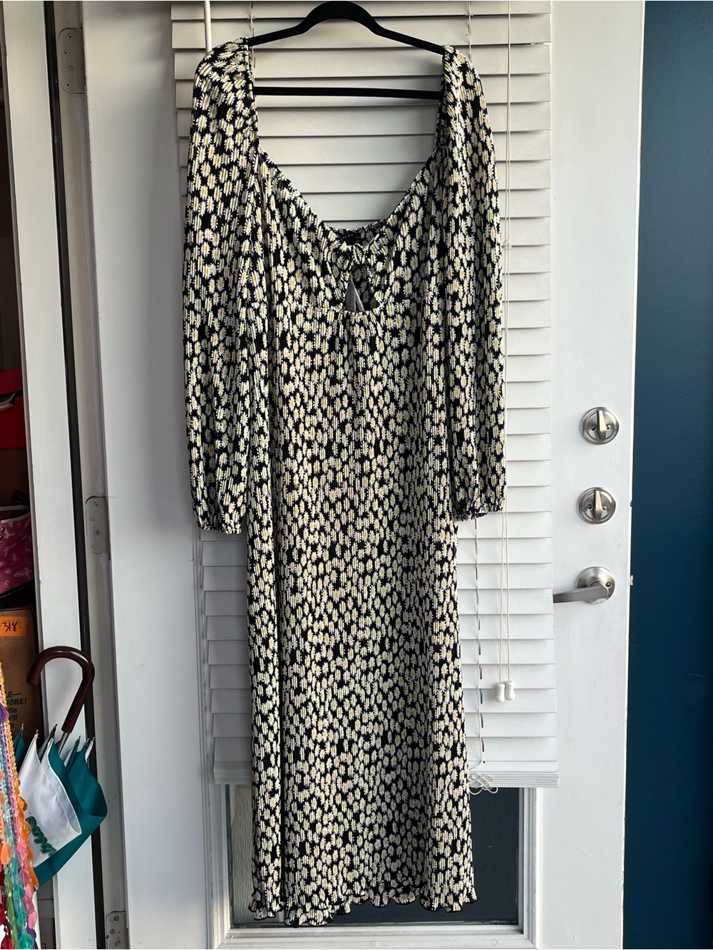 ASOS plus size pleated floral dress BNWT